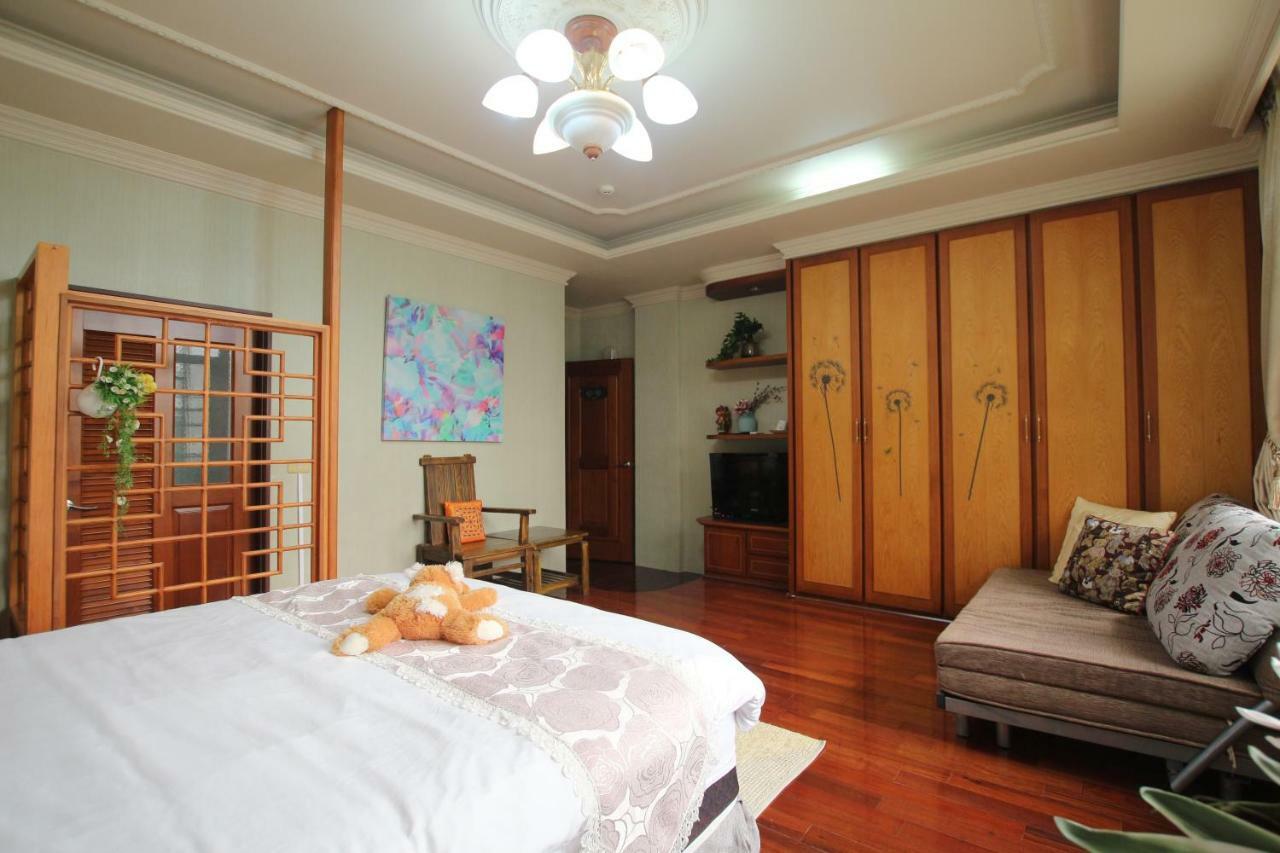 Yilan Pine Villa Homestay Luodong Exteriér fotografie